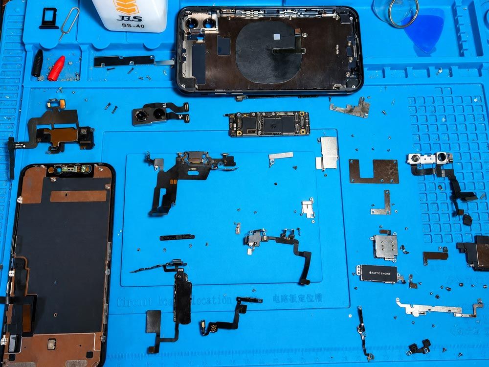 Técnico en Reparación de Smartphone