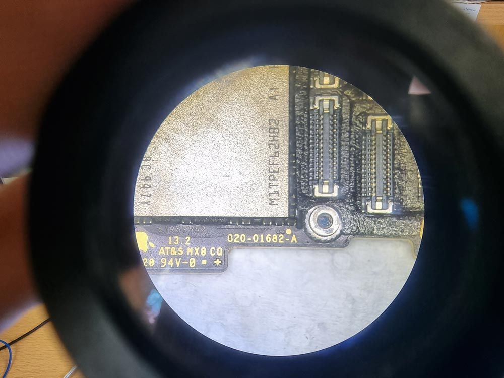 Técnico en Electrónica y Microsoldadura